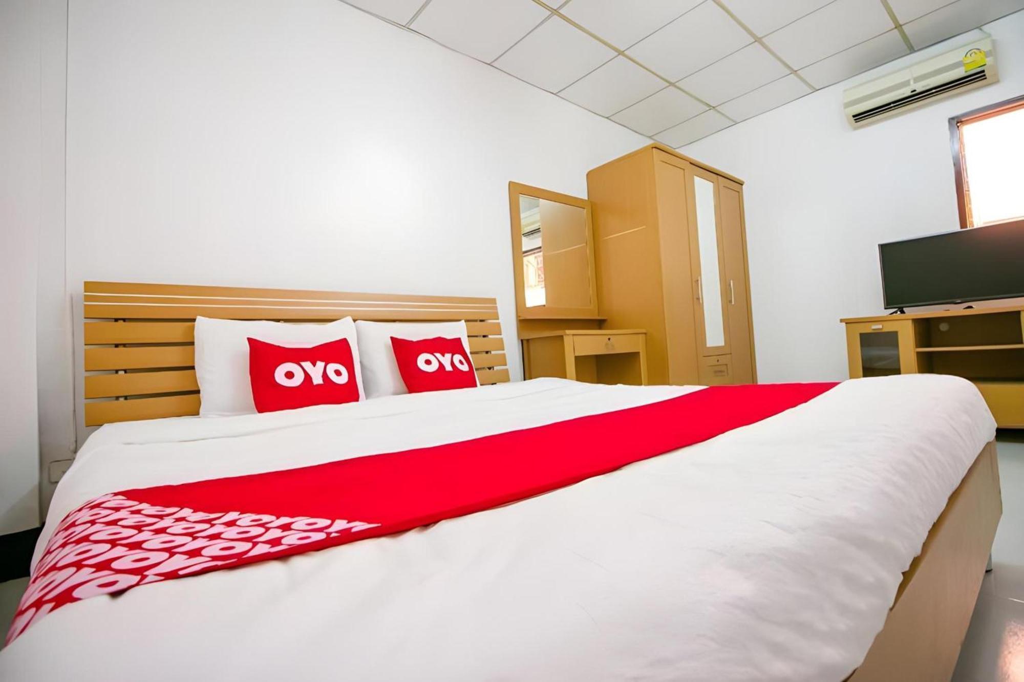 Oyo 525 Mrt Phetkasem 48-1 Place Bangkok Eksteriør billede