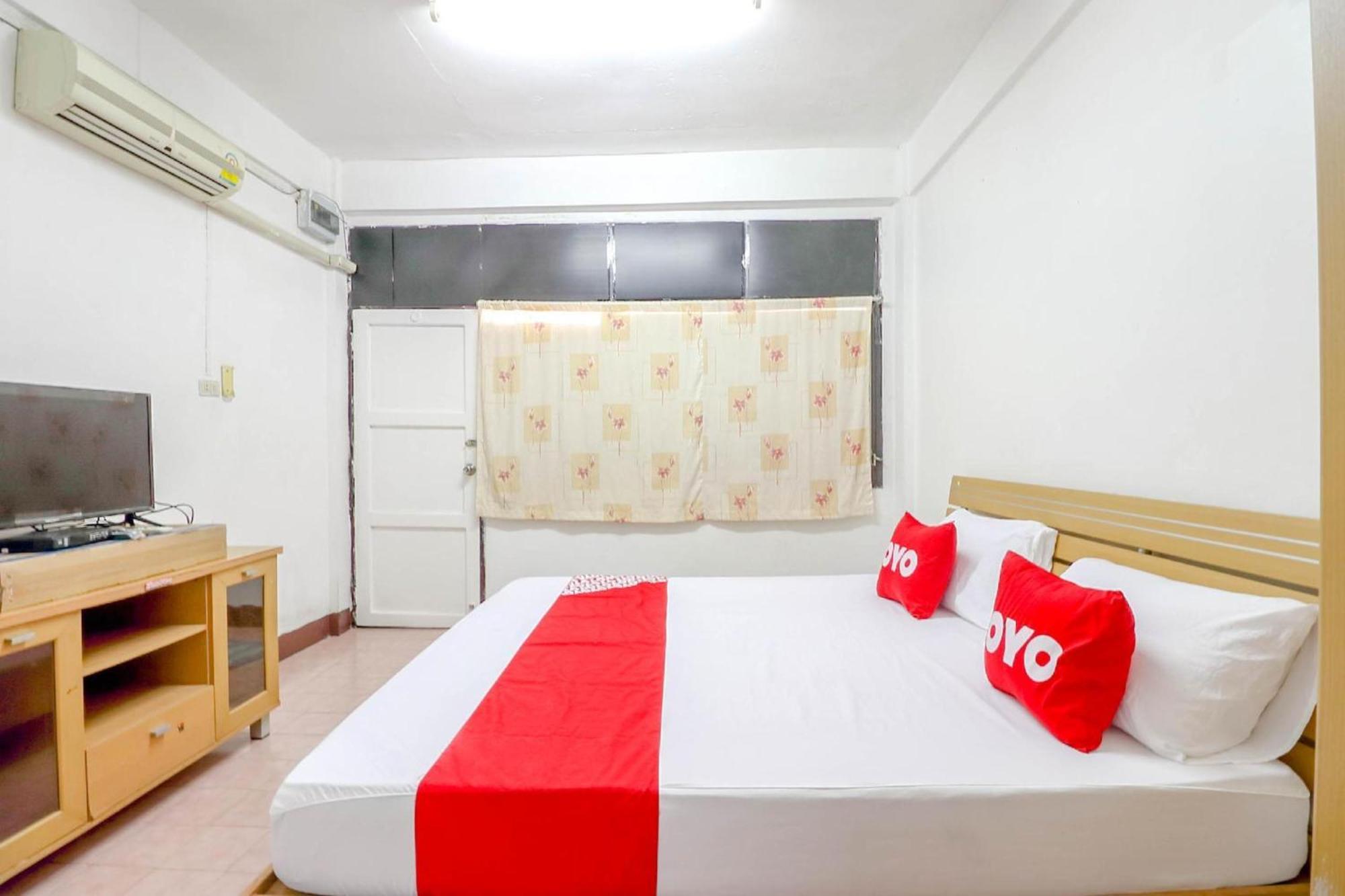 Oyo 525 Mrt Phetkasem 48-1 Place Bangkok Eksteriør billede