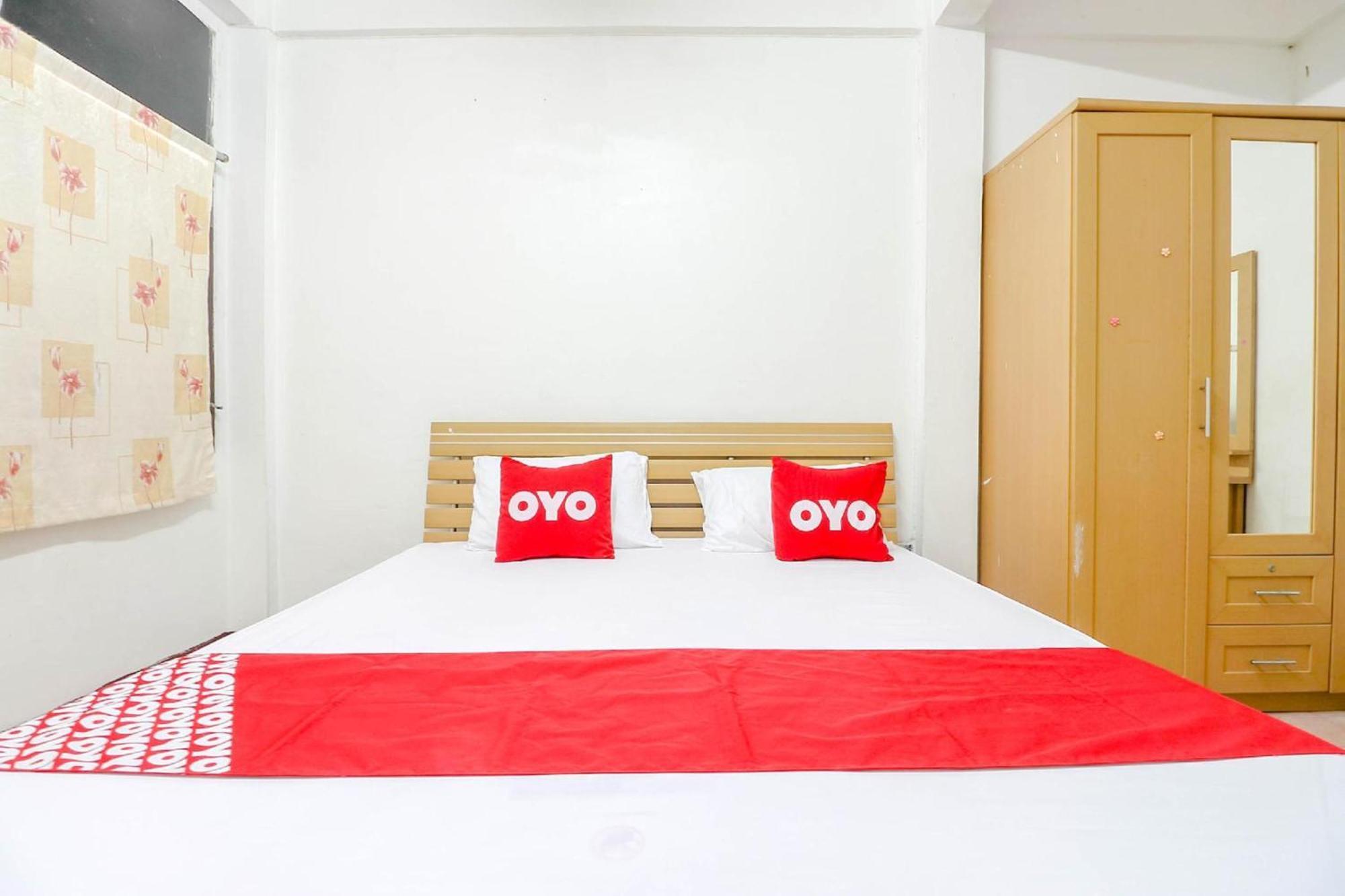 Oyo 525 Mrt Phetkasem 48-1 Place Bangkok Eksteriør billede